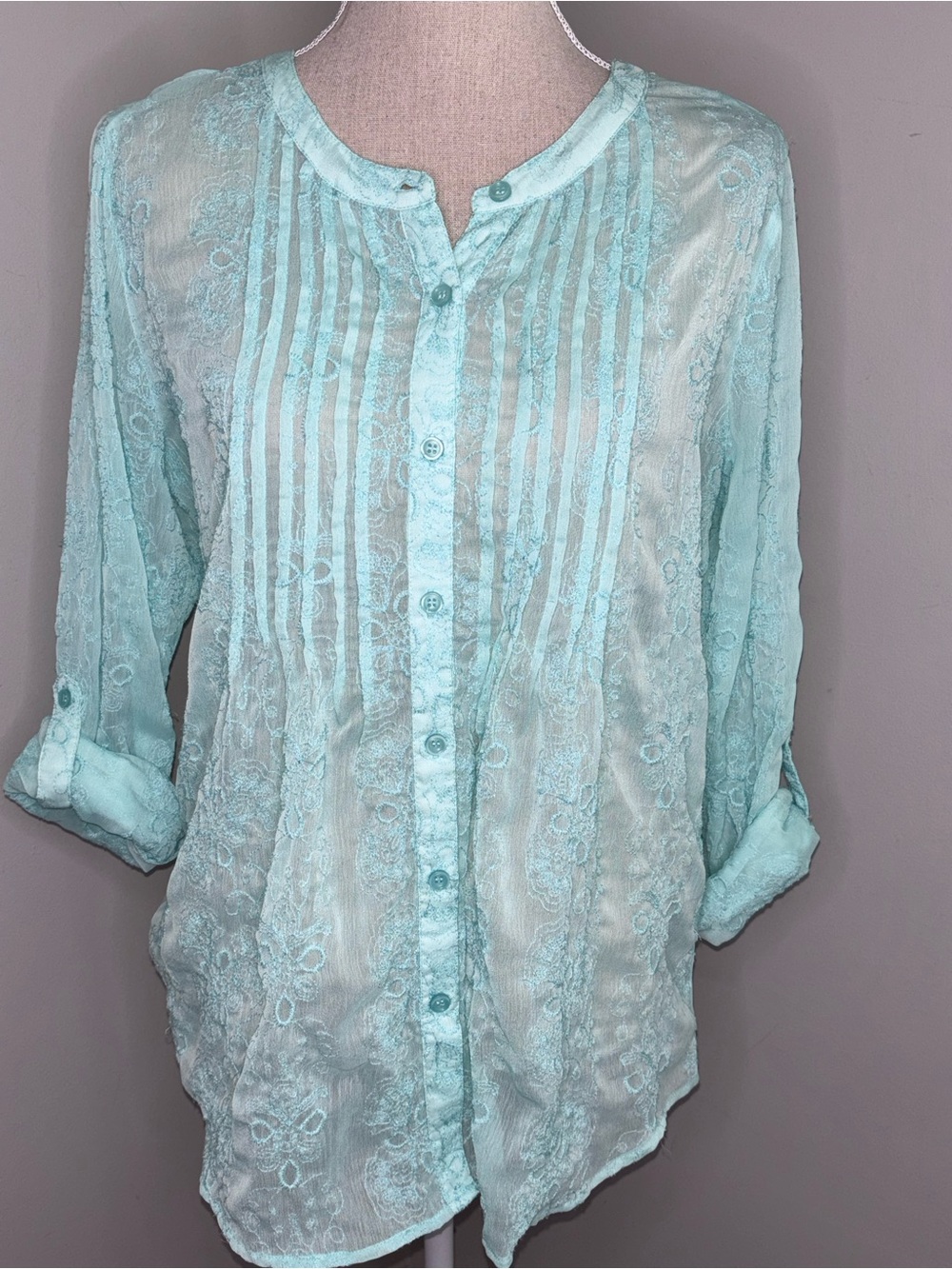 Chico’s sheer pintuck front embroidered roll tab blouse light aqua top 1 Medium
